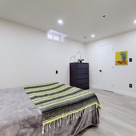 Stunning 2Br Lower Level Unit 沃恩 外观 照片