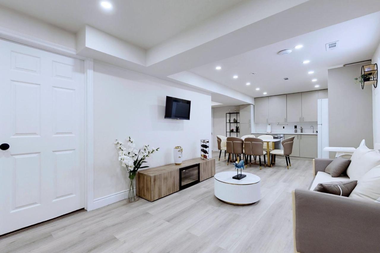 Stunning 2Br Lower Level Unit 沃恩 外观 照片