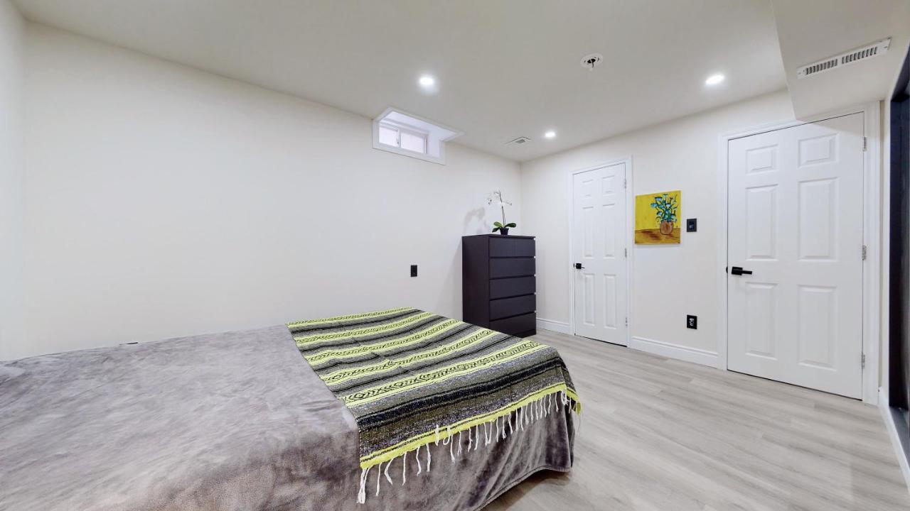 Stunning 2Br Lower Level Unit 沃恩 外观 照片