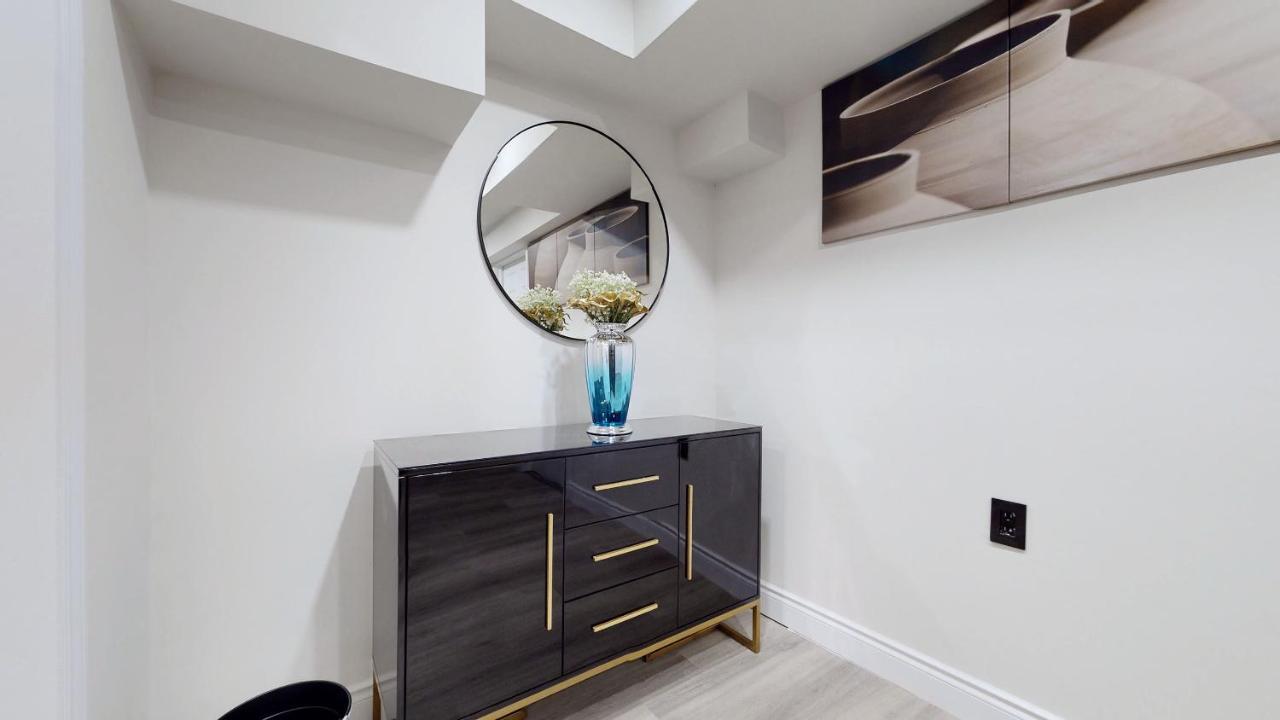 Stunning 2Br Lower Level Unit 沃恩 外观 照片