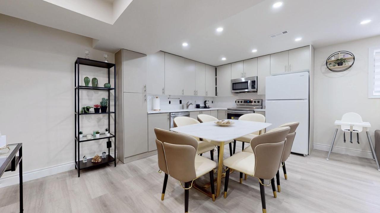 Stunning 2Br Lower Level Unit 沃恩 外观 照片